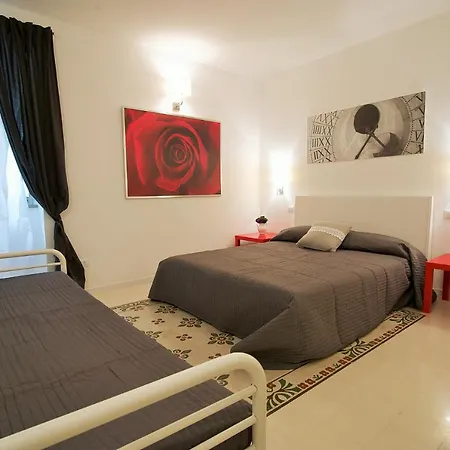 Apartment Via Roma 10 *