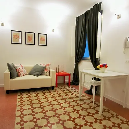 Apartment Via Roma 10